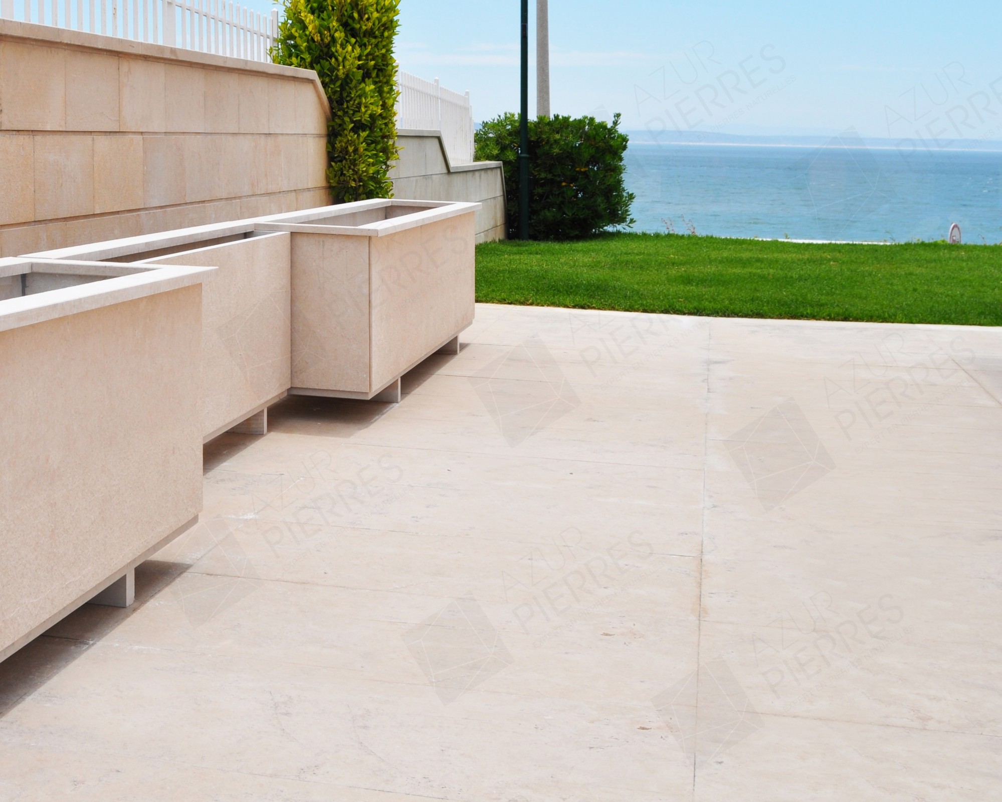 moléanos terrasse extérieur pierre du Portugal